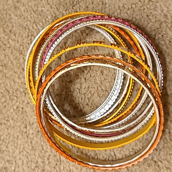 Beautiful Sparkly Braclets - Picture 2 of 2